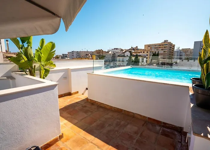 House In The Old Town Of With Private Pool And Free Parking