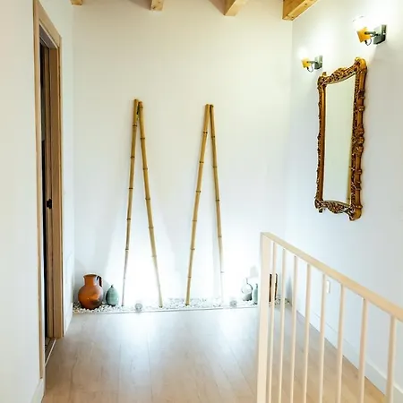 Lejlighed House In The Old Town Of With Private Pool And Free Parking